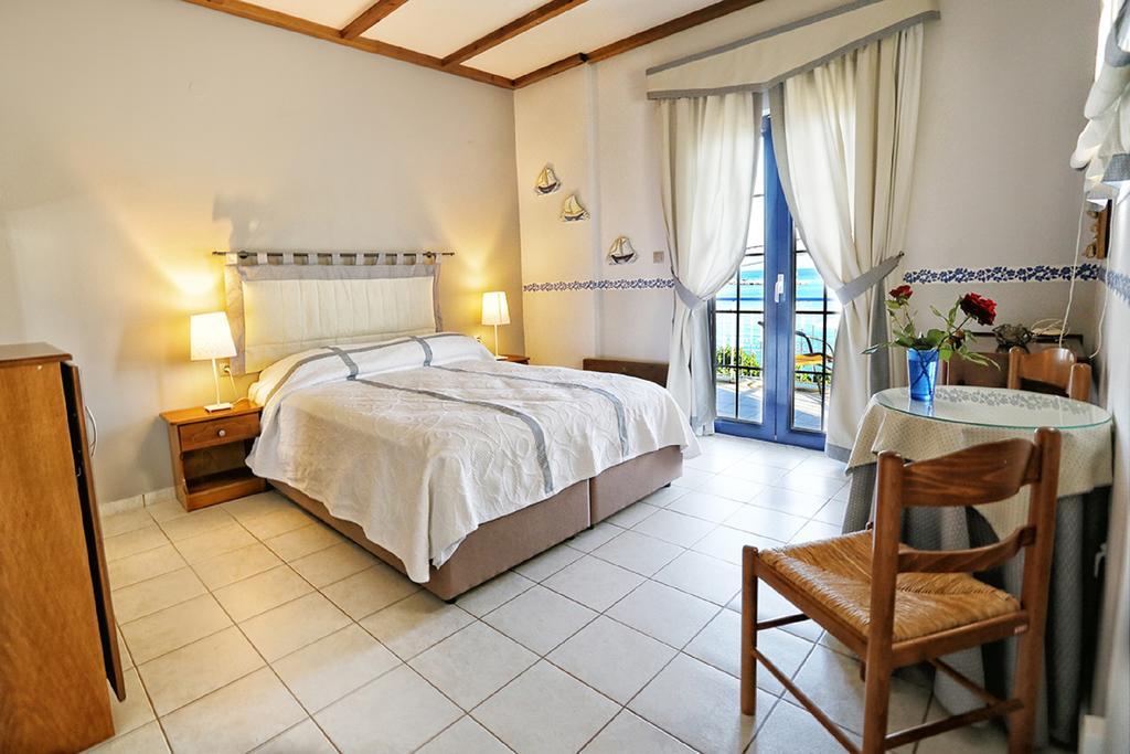 Argo Rooms & Studios Áji Apóstoli Rom bilde